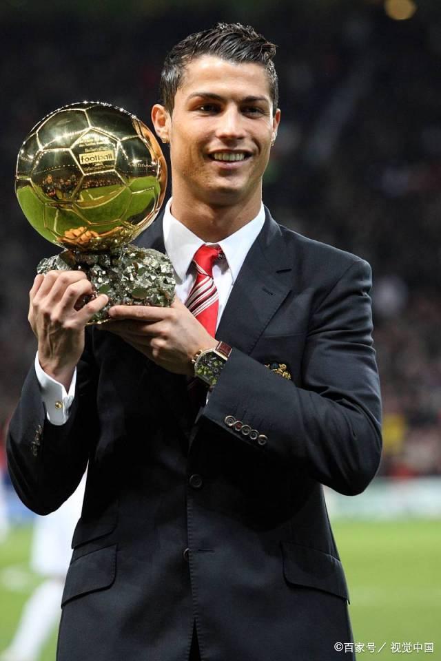 太阳报走访出售原味球衣公司的仓库：汗臭味强烈却不令人反感（太阳报探访售卖原味球衣的仓库：汗味浓重但不刺鼻）