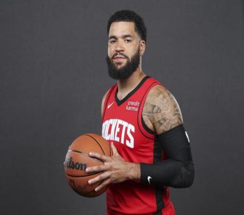 助攻双响！谢尔基：这是完美的一天，我想要给他人带来快乐（梅开二助！谢尔基：今天无比完美，我只想把快乐传递给大家）